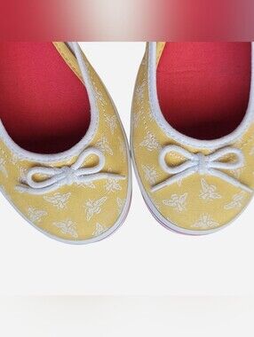 L.L. Bean Vintage Bees Canvas Slip-On Ballet Flats Sz 8